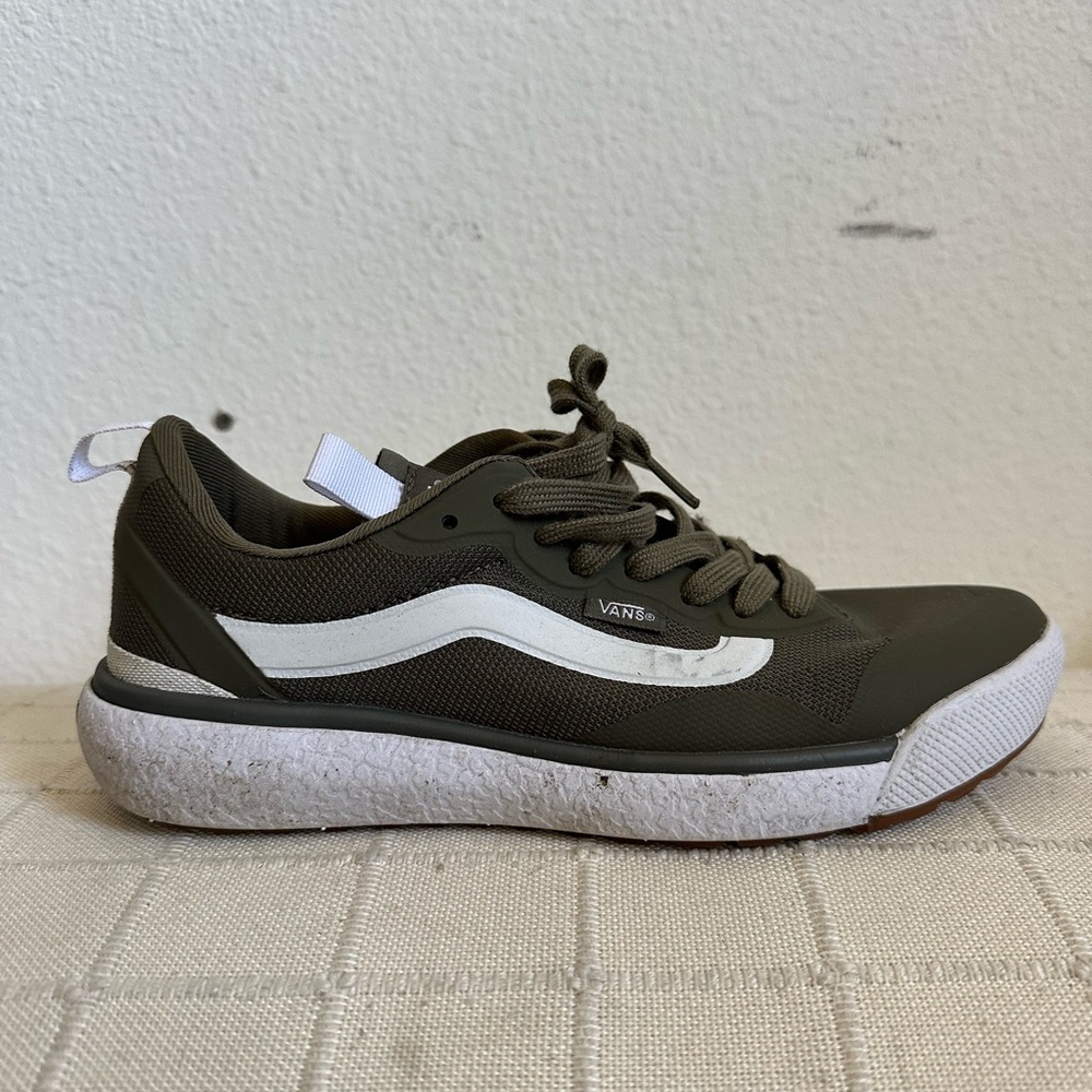Vans UltraRange EXO